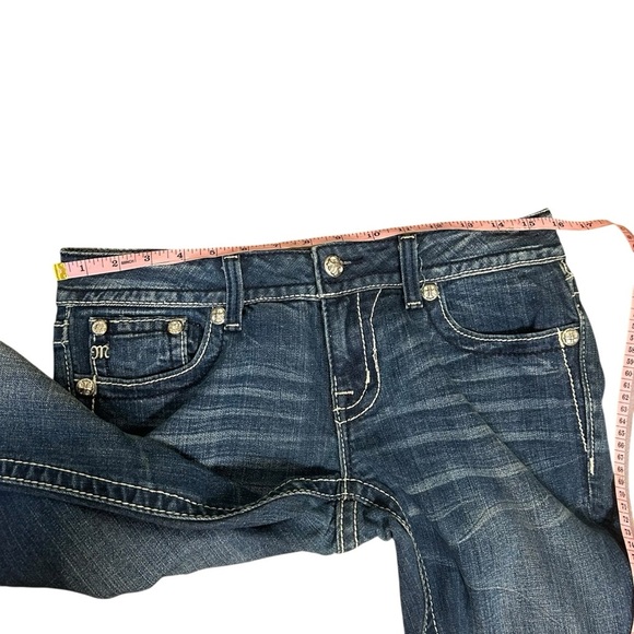 Miss Me JP5369 boot cut jeans size 28 flap pocket jewel fleur de lis rhinestone - Picture 7 of 8